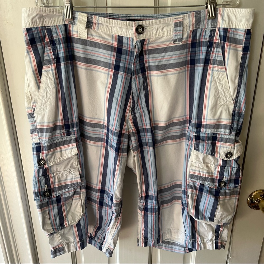 Mens INC INTERNATIONAL CONCEPTS Madras Plaid 100% Cotton Cargo Shorts Size 38